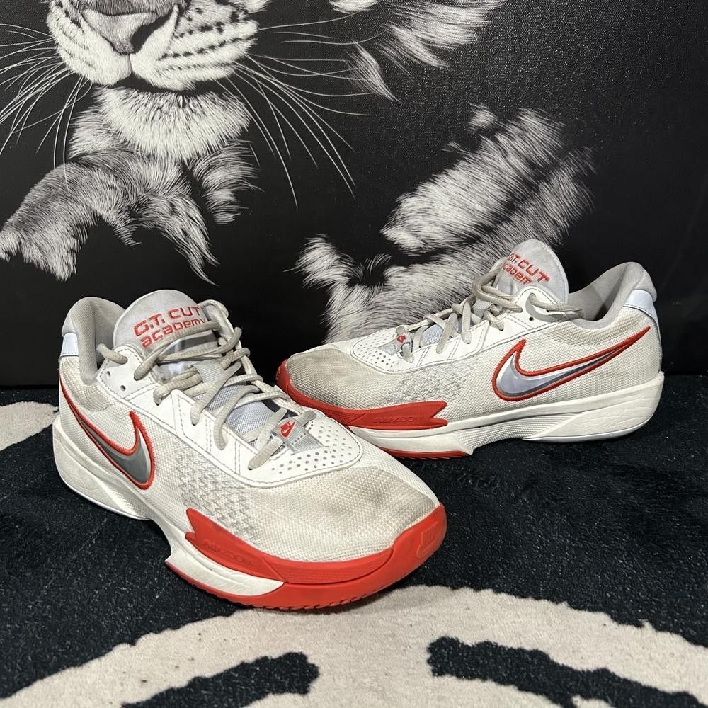 Nike Zoom GT Cut Academy FB2599-101 Athletic Sneaker Men's 9.5 White Mesh Sports